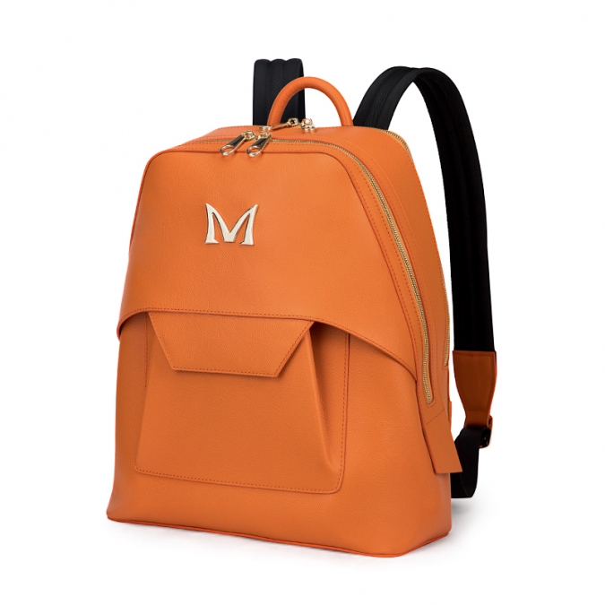 Женский рюкзак из коровьей кожи оранжевого цвета с металлическим логотипом 